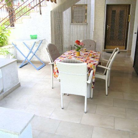 Apartment Zora Крк Экстерьер фото